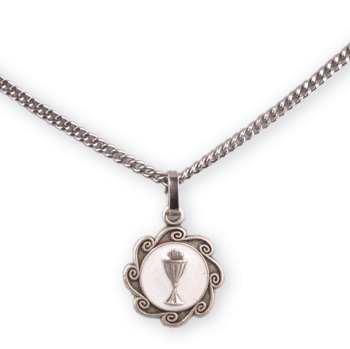 Chain with first communion pendant